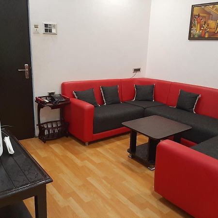 Le Leisure Hotel Allāhābād Junction Buitenkant foto